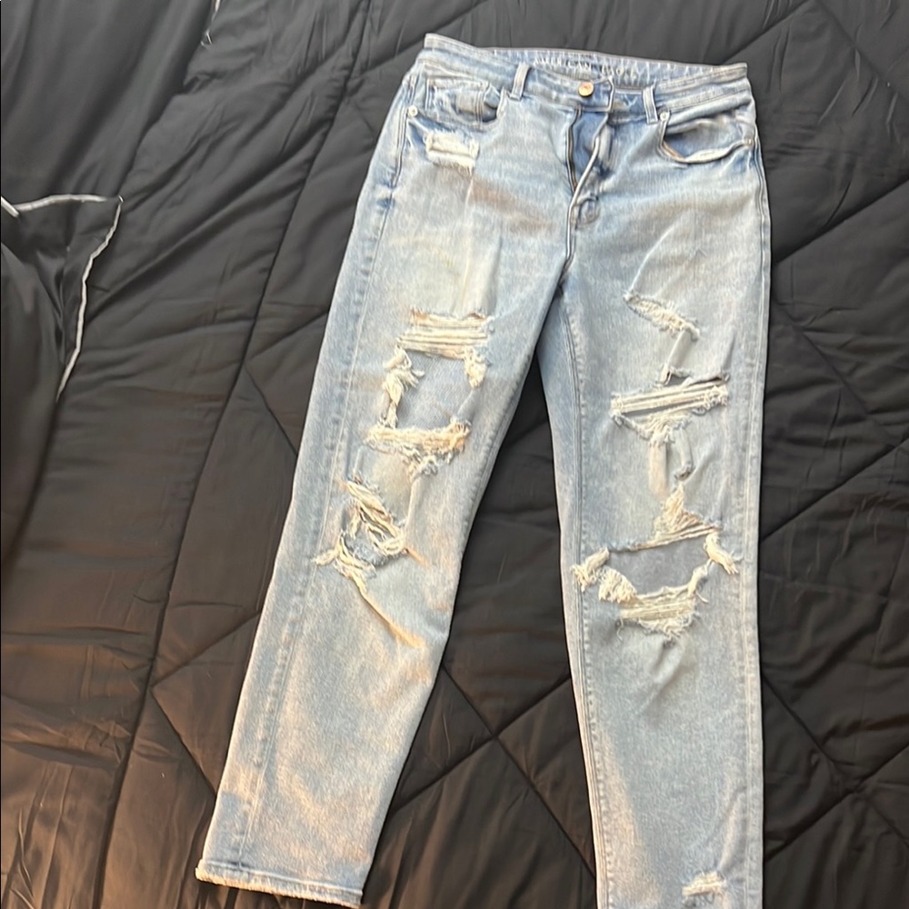 Women's Distressed American Eagle Blue Jeans